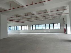 Commonwealth Avenue (D3), Factory #570035381